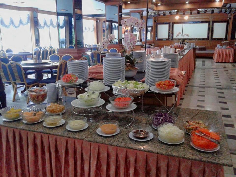Royal Palace Hotel Патая Екстериор снимка